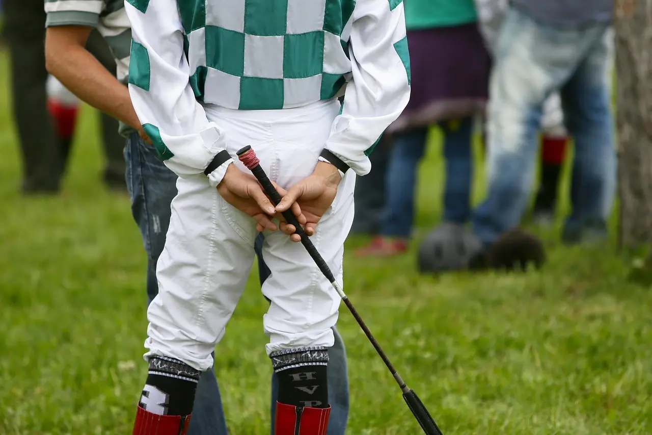 Jockey set bagfra i silketøy